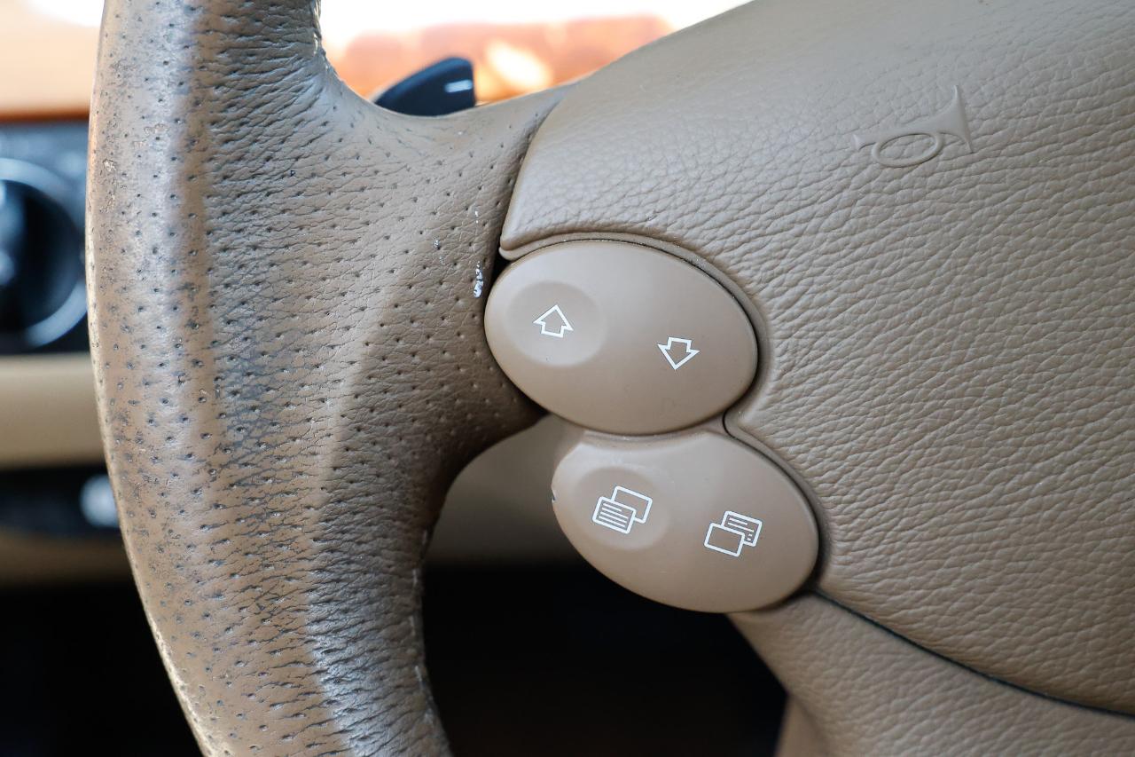 Mercedes-Benz E-Class  2009