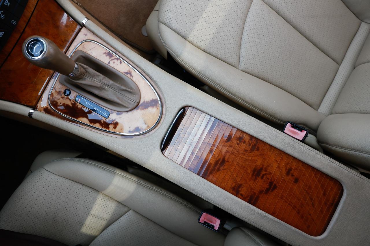 Mercedes-Benz E-Class  2009