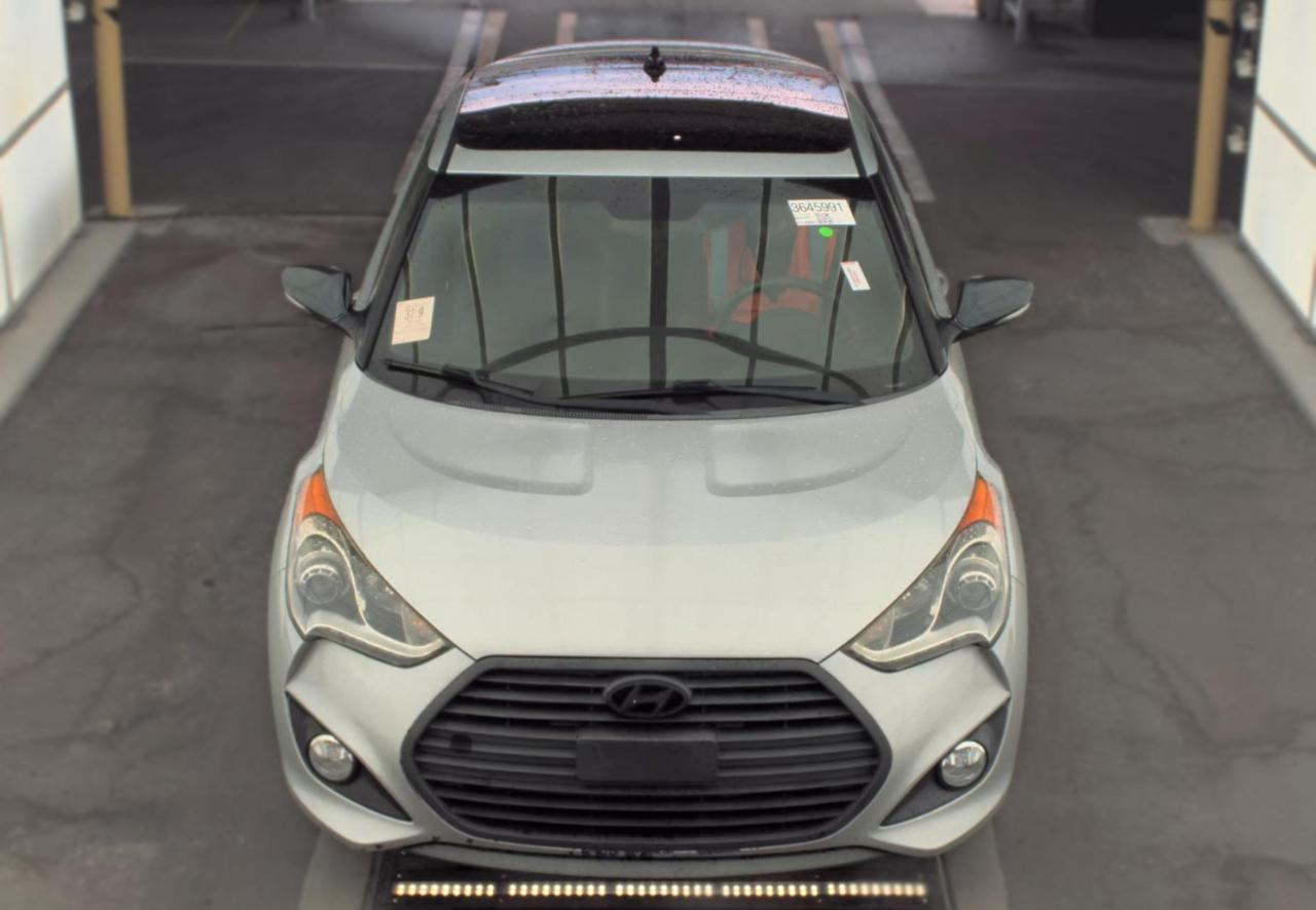 Hyundai Veloster  2016
