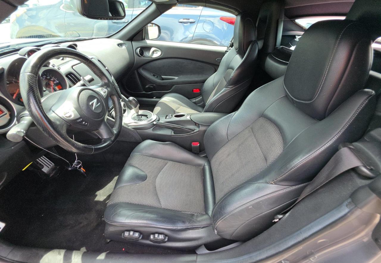 Nissan 370Z Touring 2012