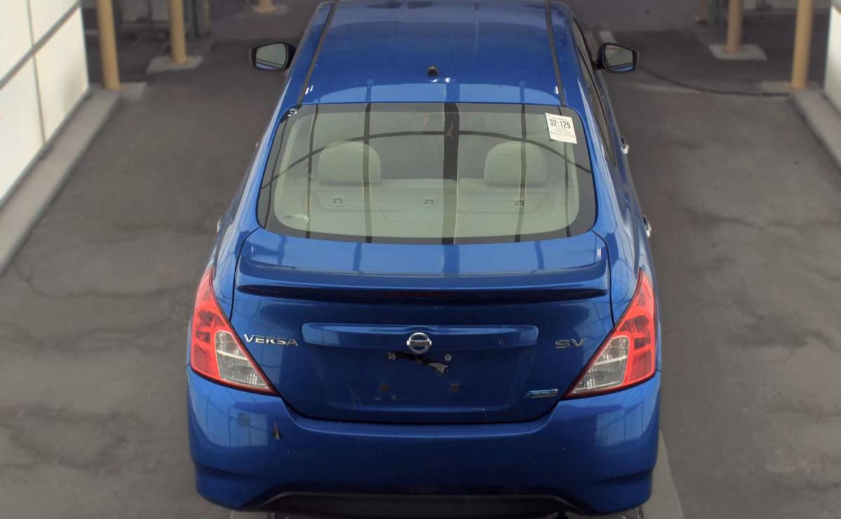 Nissan Versa  2016
