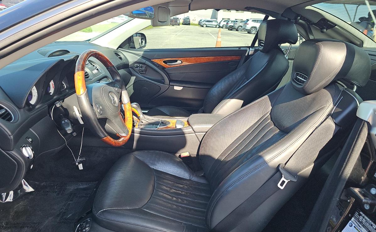 Mercedes-Benz SL-Class  2009