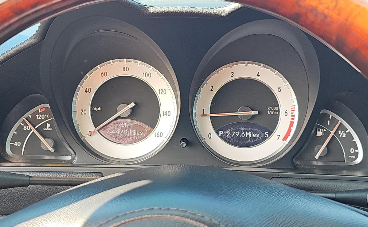 Mercedes-Benz SL-Class  2009
