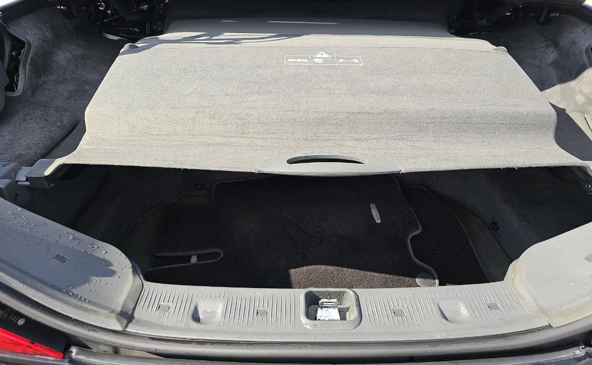 Mercedes-Benz SL-Class  2009