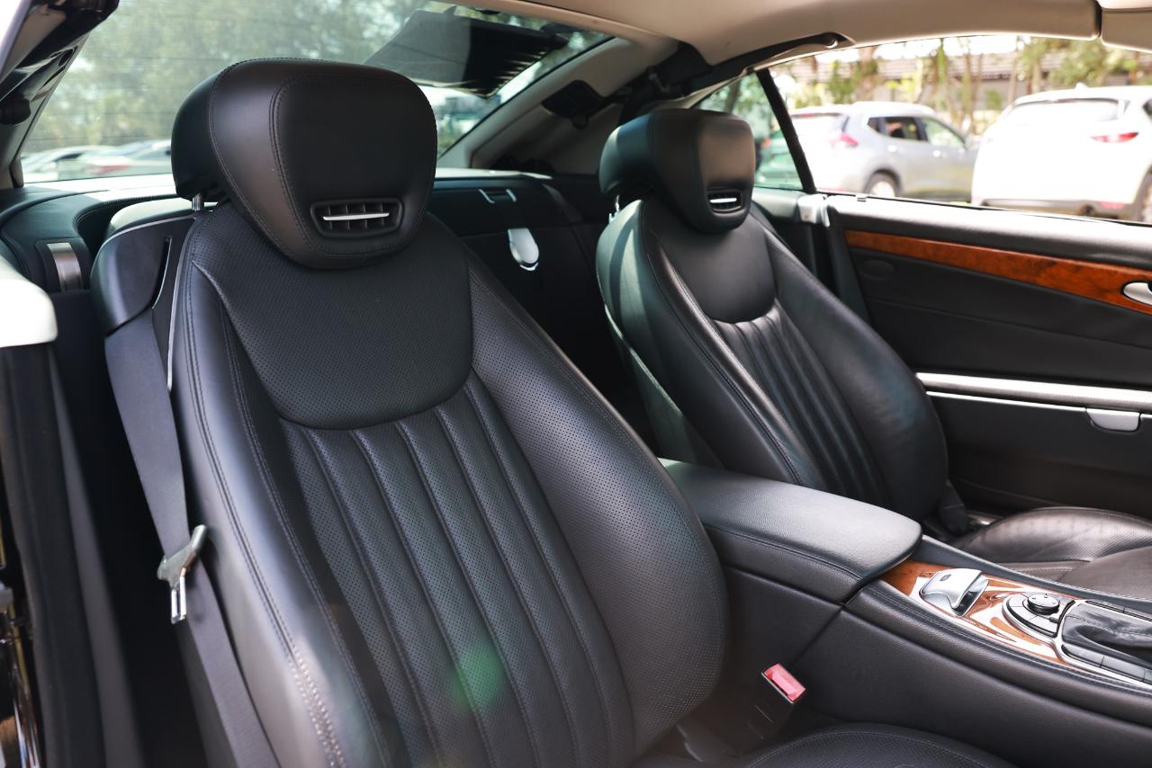 Mercedes-Benz SL-Class  2009