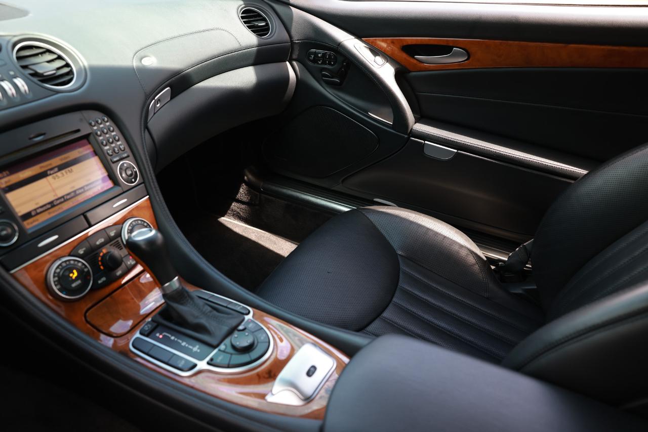 Mercedes-Benz SL-Class  2009