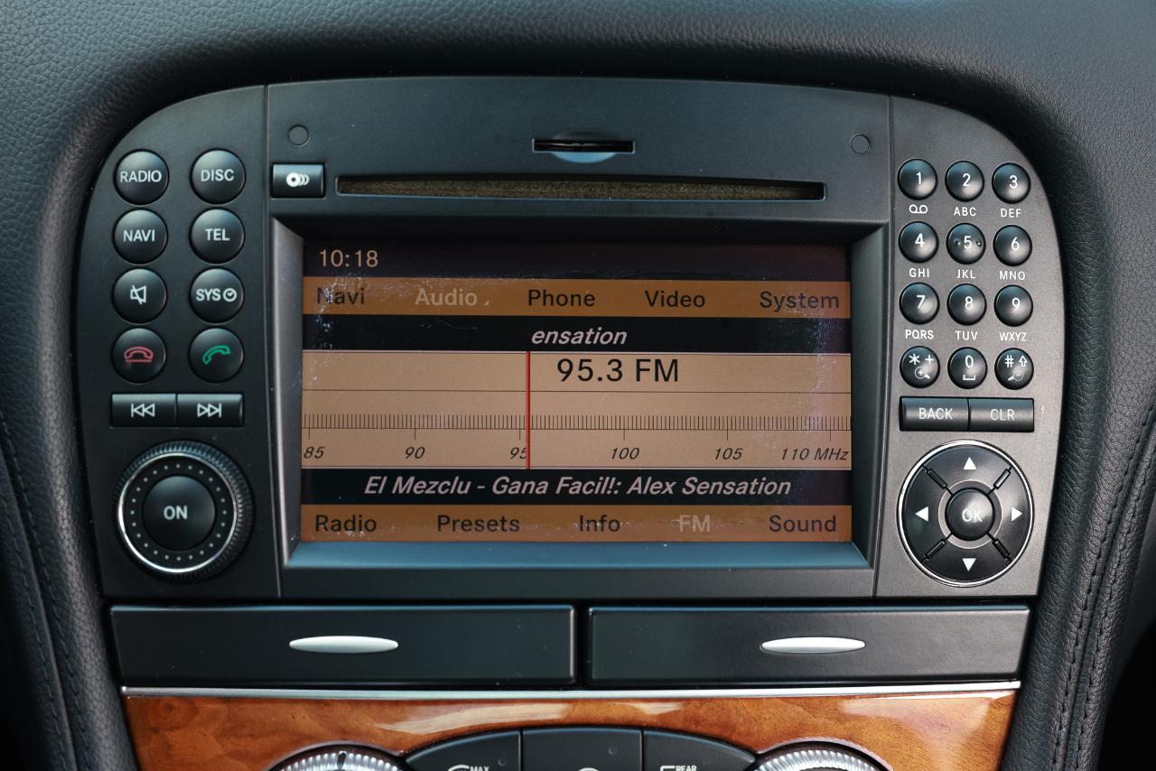 Mercedes-Benz SL-Class  2009
