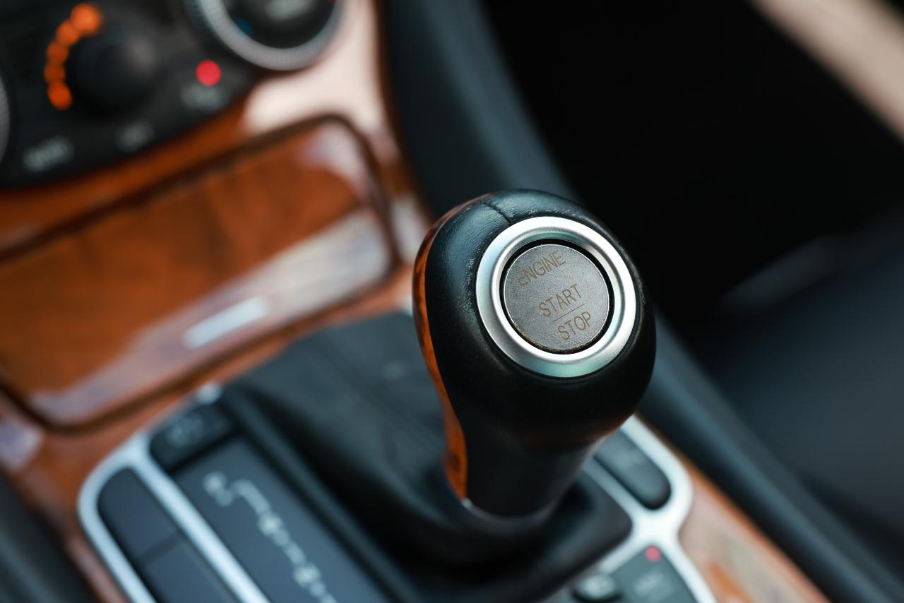 Mercedes-Benz SL-Class  2009
