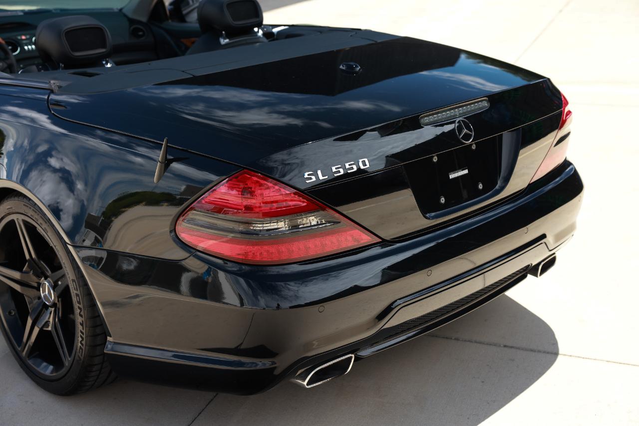 Mercedes-Benz SL-Class  2009