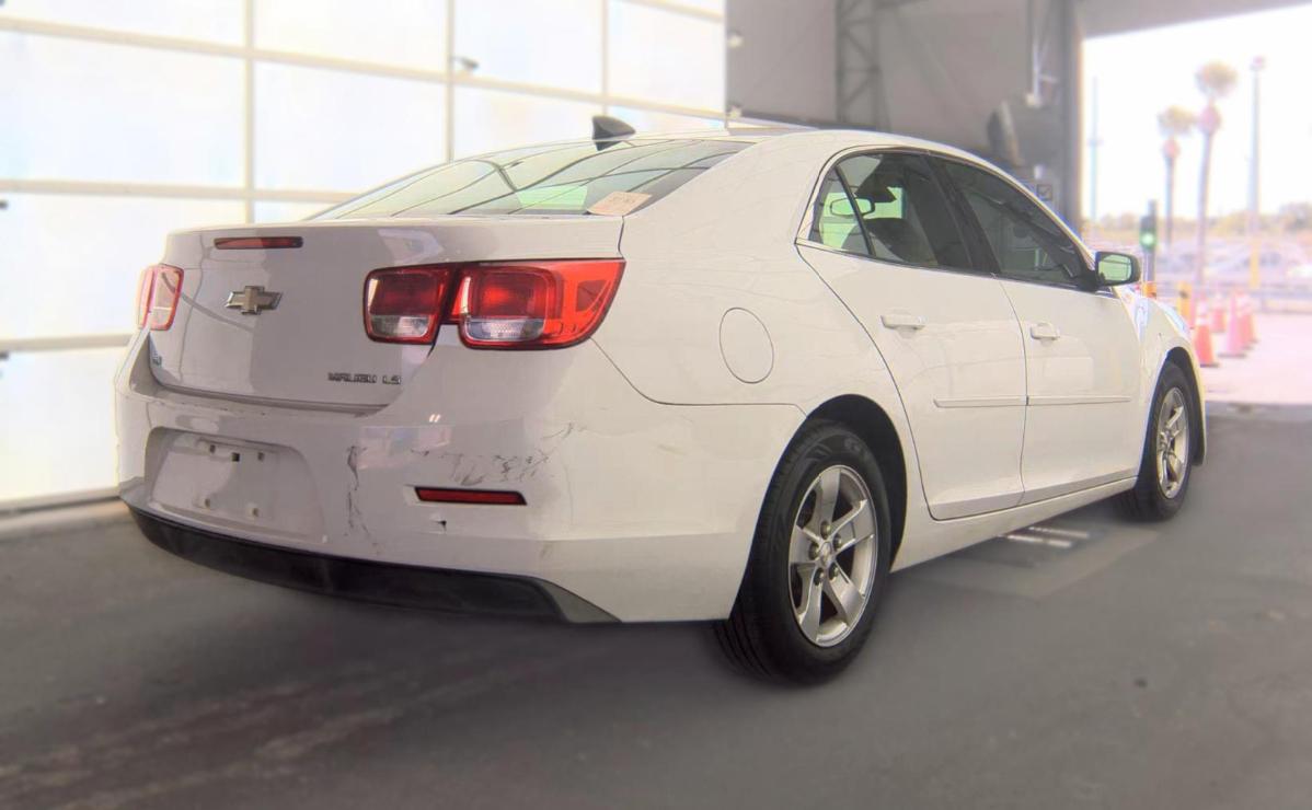 Chevrolet Malibu  2015