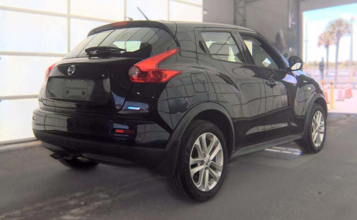 Nissan Juke  2014