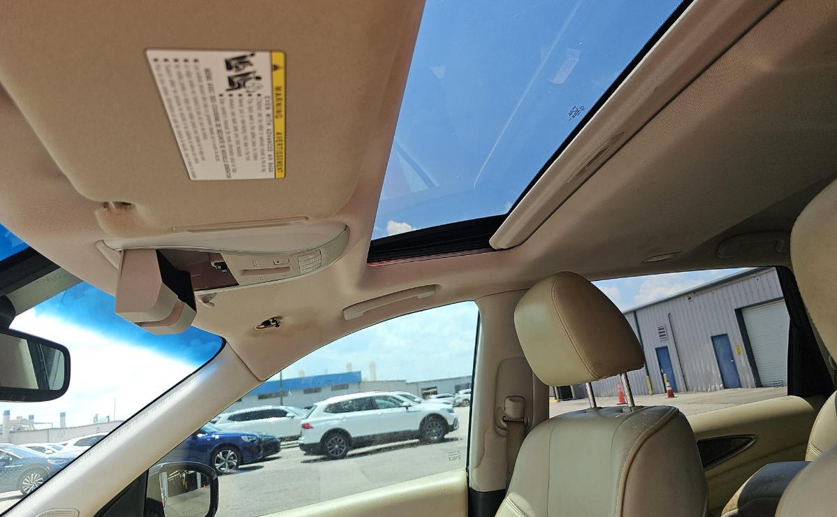 Infiniti QX60  2015