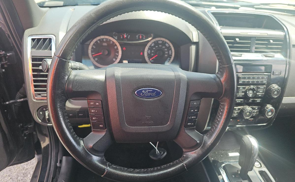 Ford Escape  2012