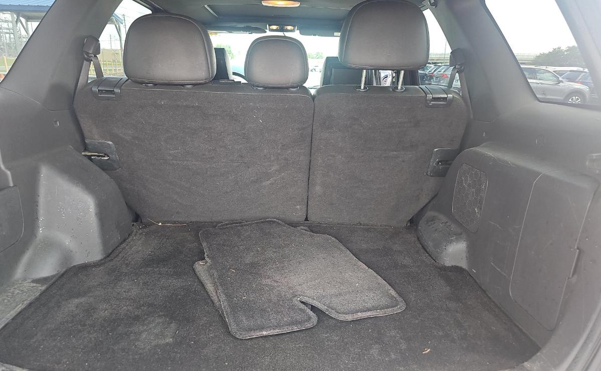 Ford Escape  2012