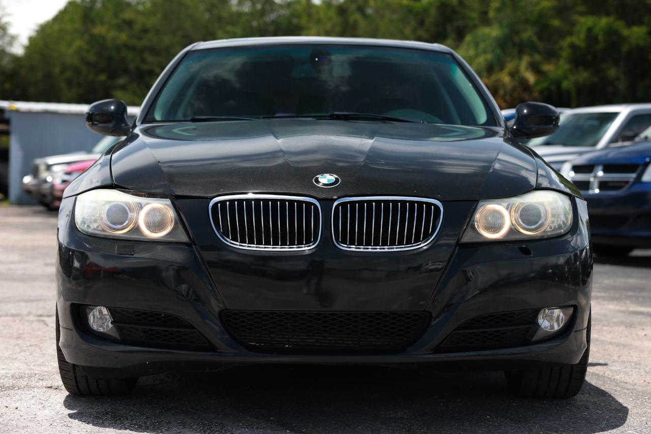 BMW 3 Series  2011