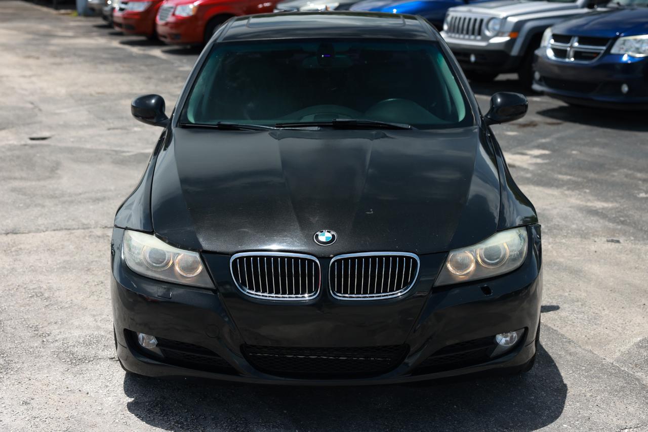 BMW 3 Series  2011