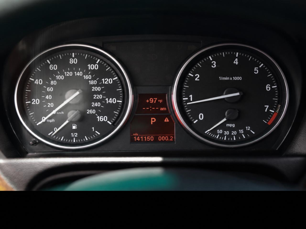 BMW 3 Series  2011