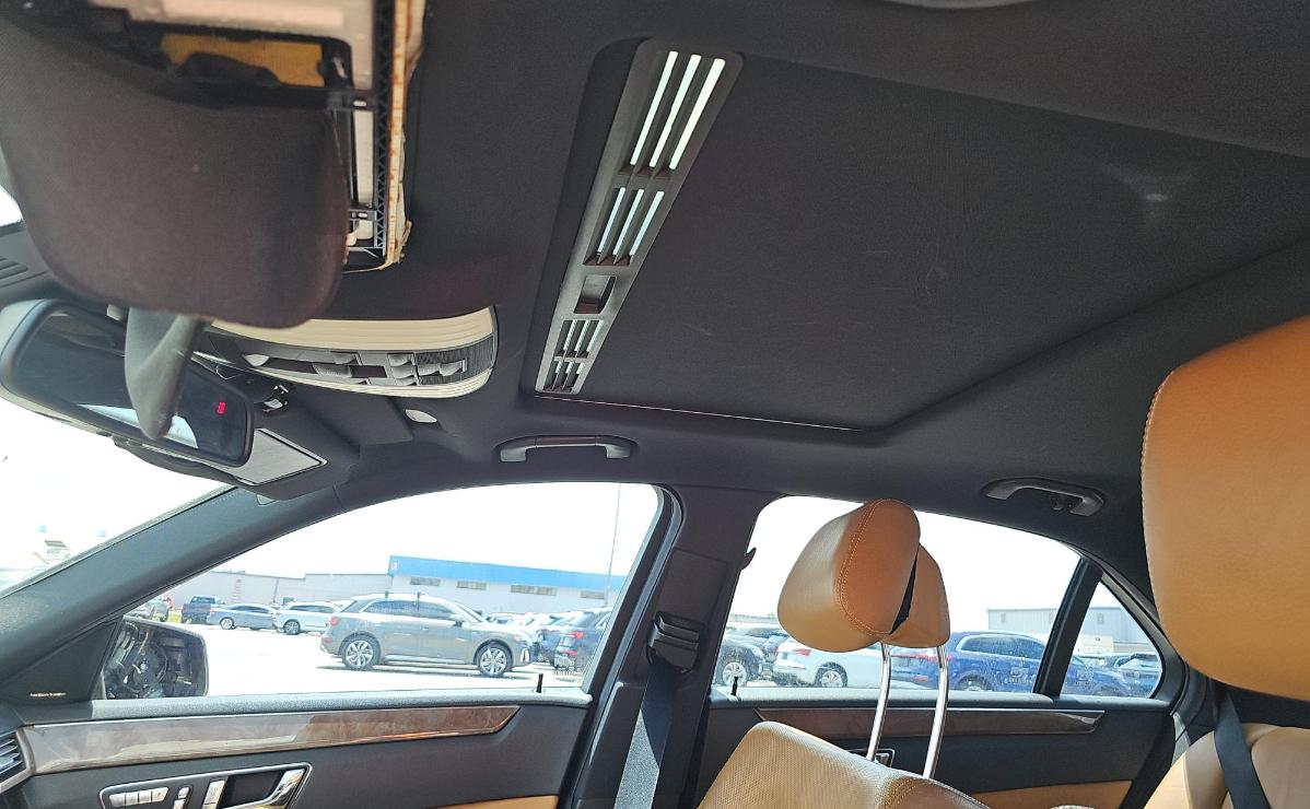 Mercedes-Benz E-Class  2011