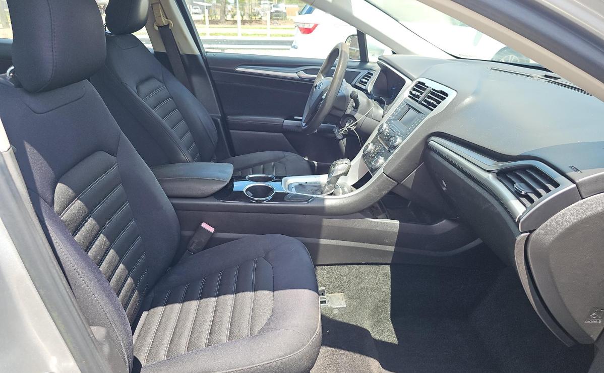 Ford Fusion  2013