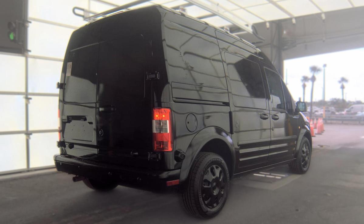 Ford Transit Connect  2011