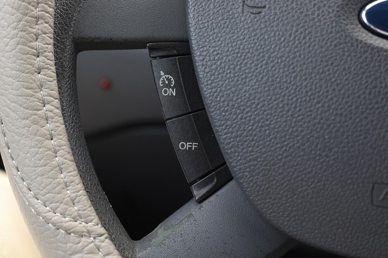 Ford Transit Connect  2011