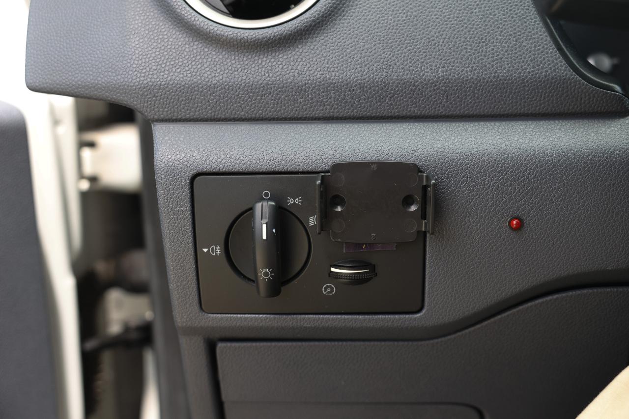 Ford Transit Connect  2011
