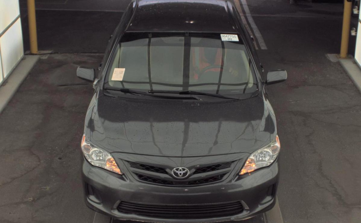 Toyota Corolla  2011