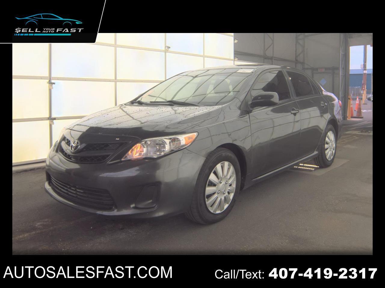 Toyota Corolla  2011