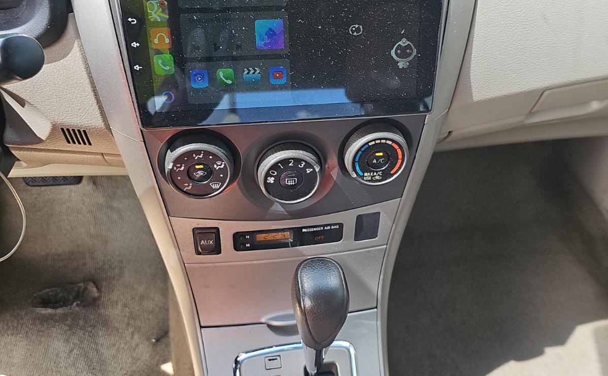 Toyota Corolla  2011