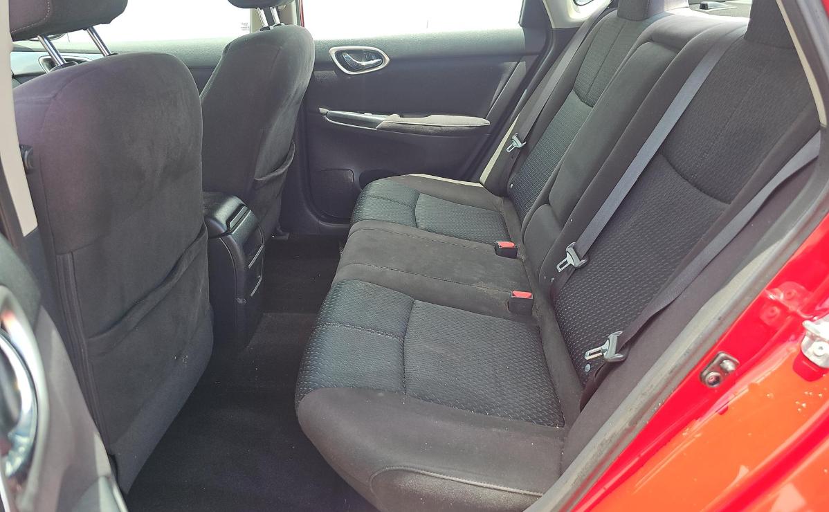 Nissan Sentra  2015