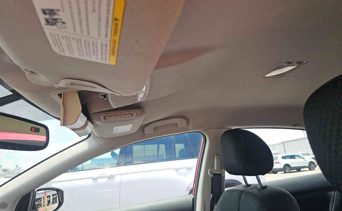 Nissan Sentra  2015