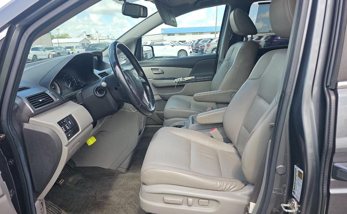 Honda Odyssey  2012