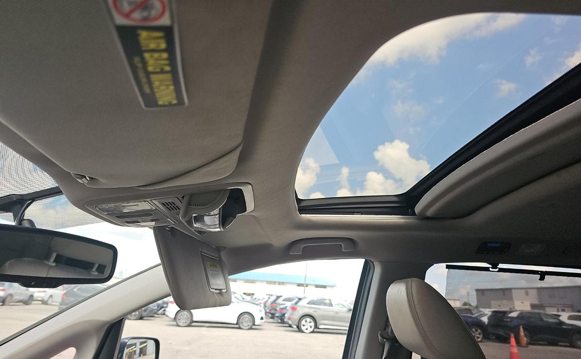 Honda Odyssey  2012