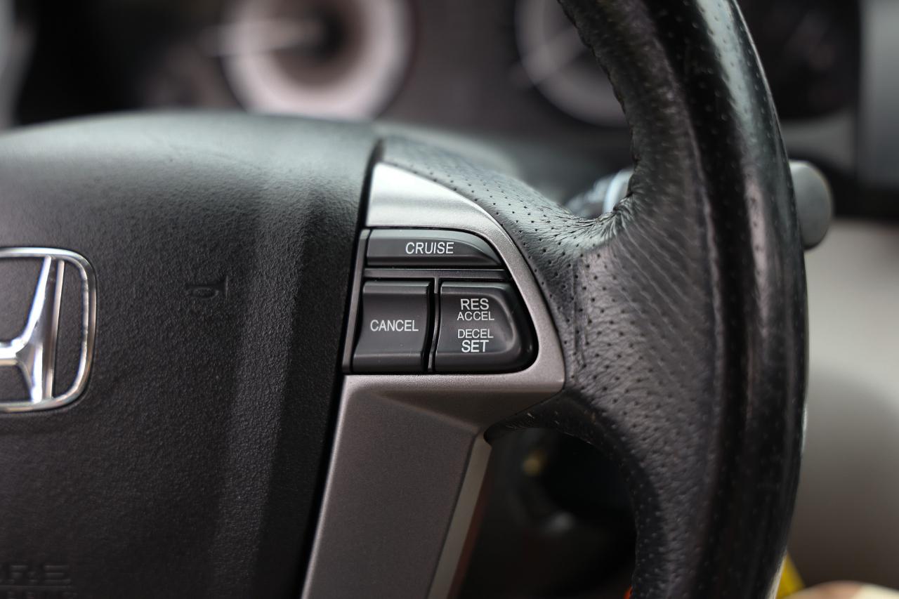 Honda Odyssey  2012