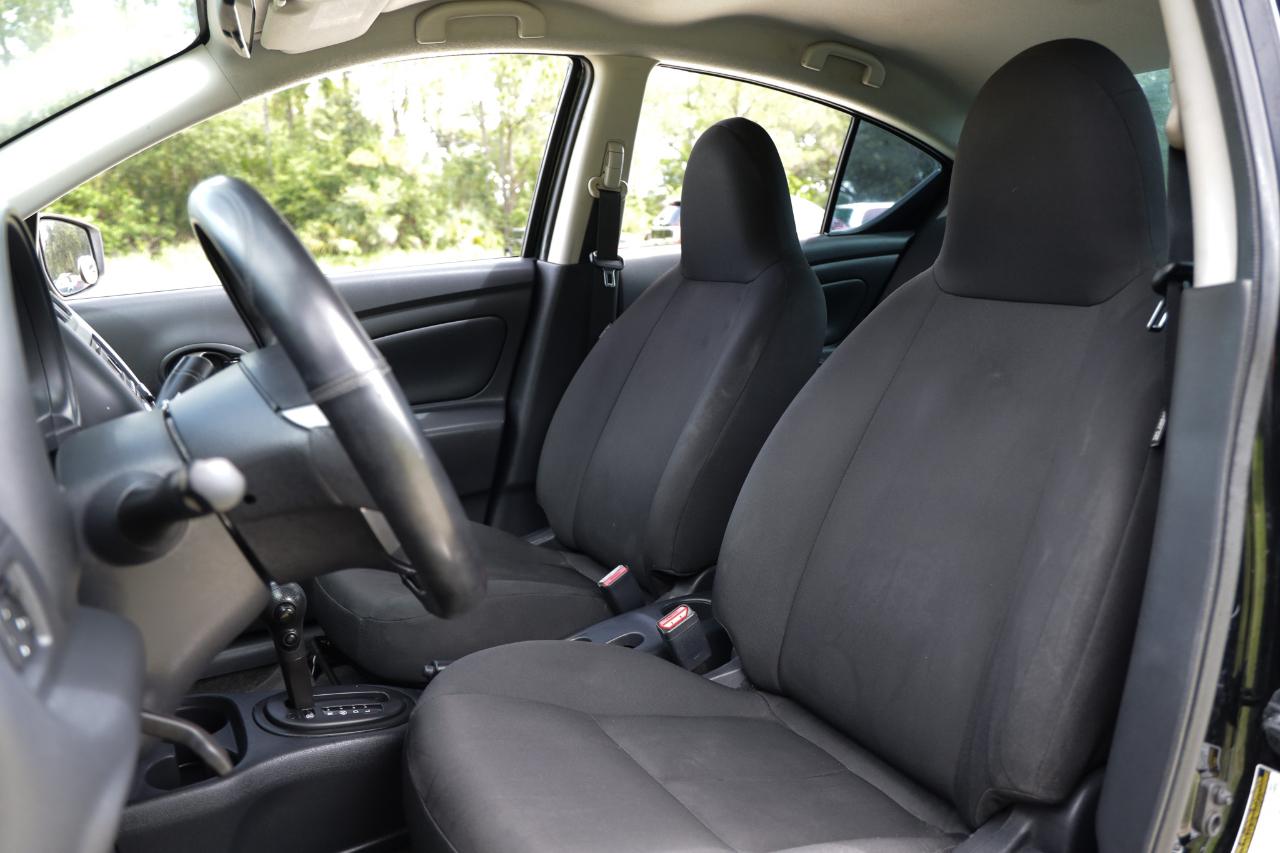 Nissan Versa  2016