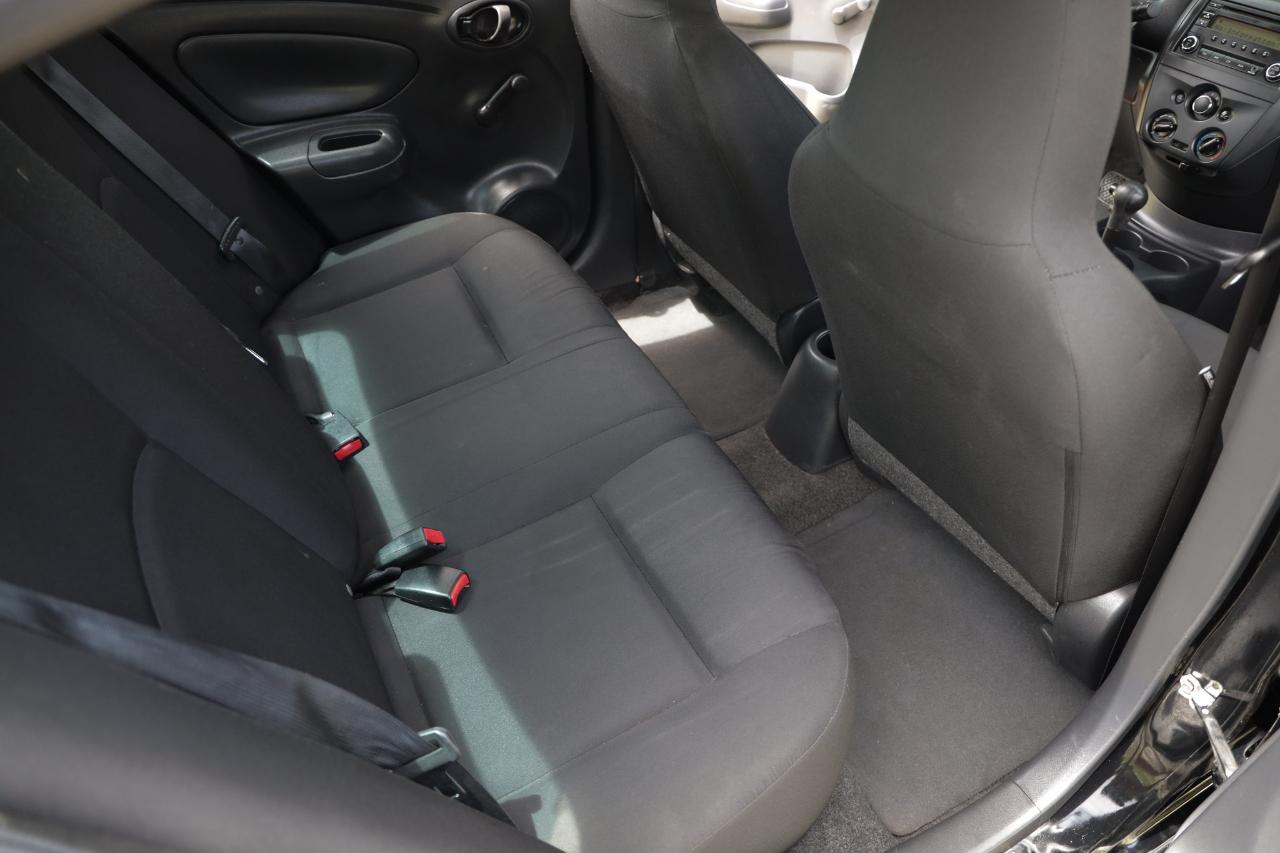 Nissan Versa  2016