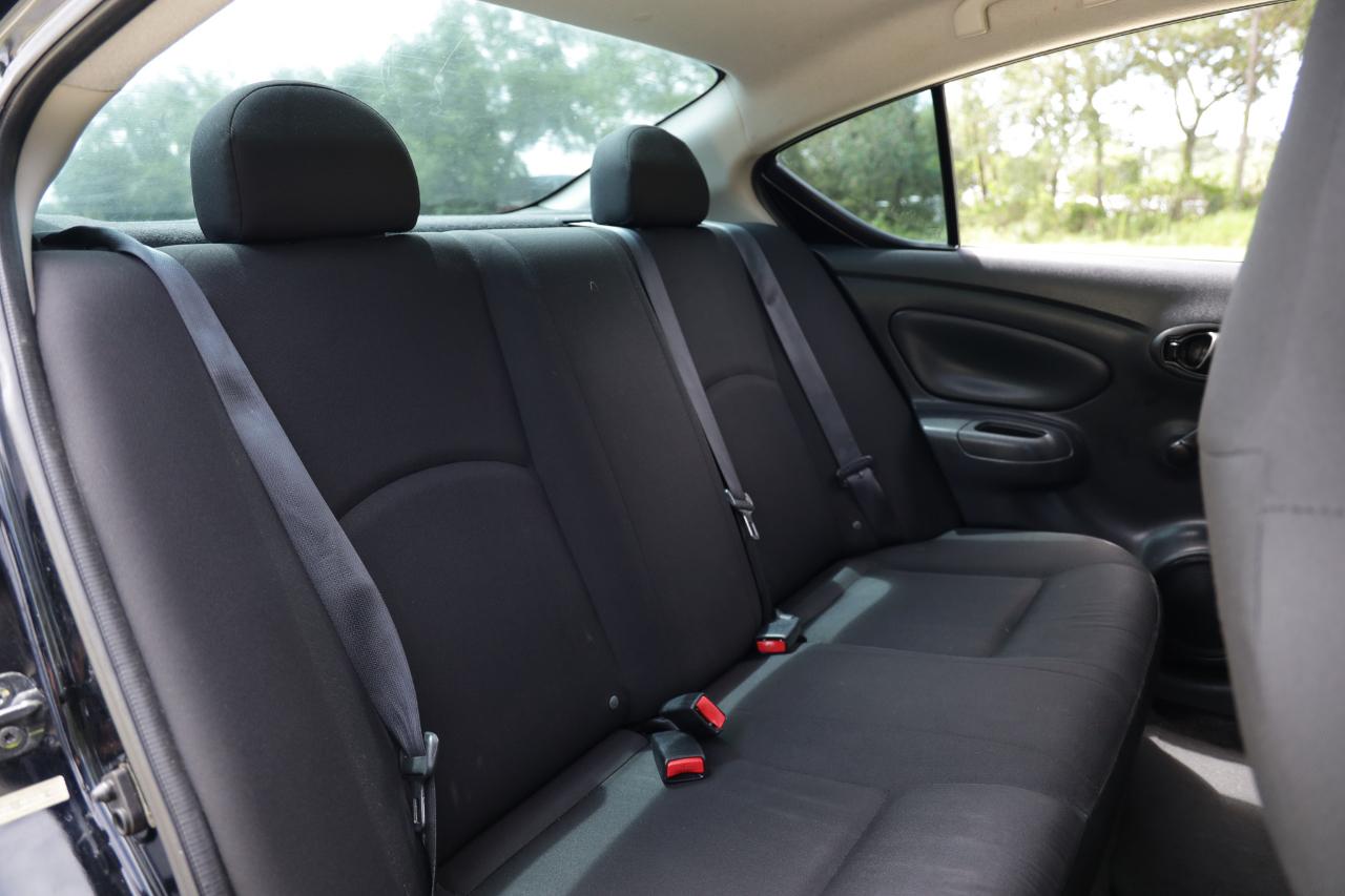 Nissan Versa  2016