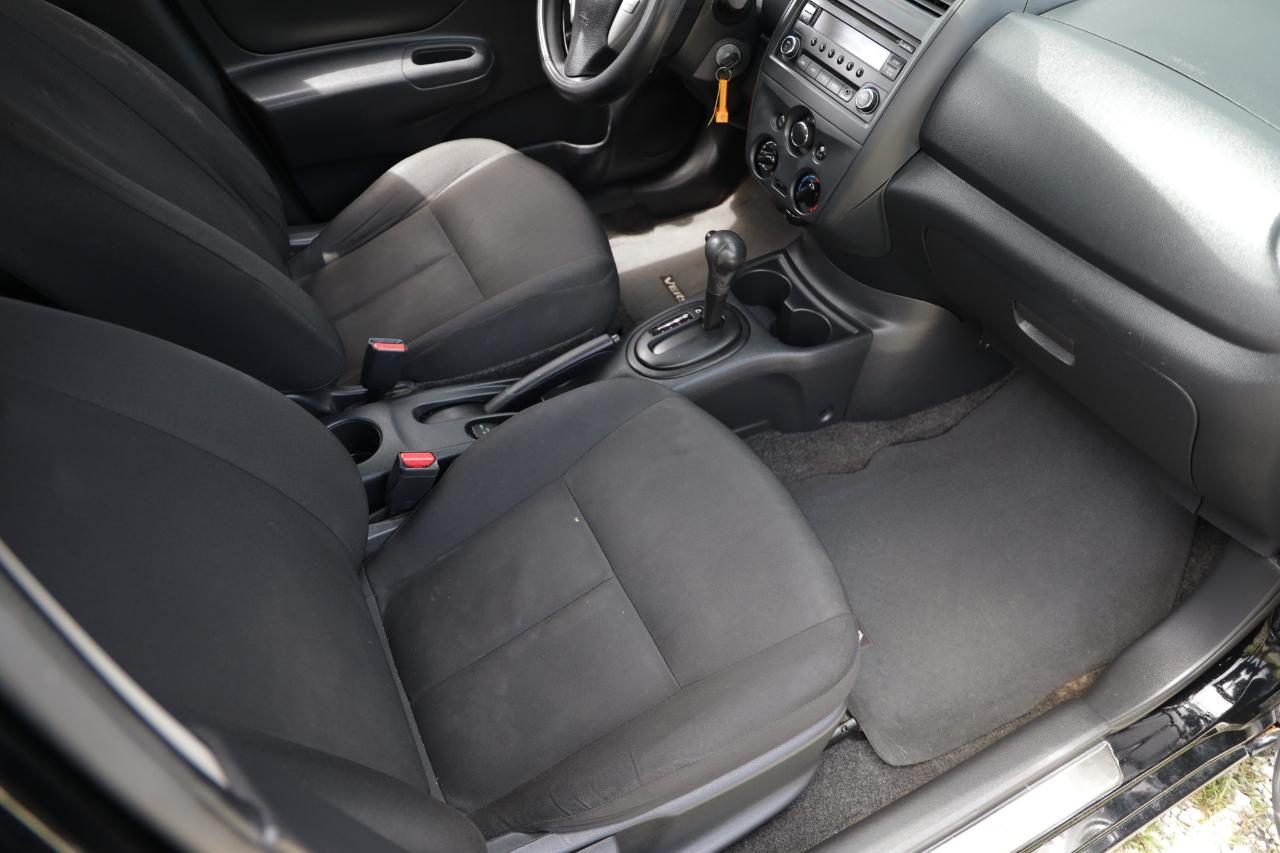 Nissan Versa  2016