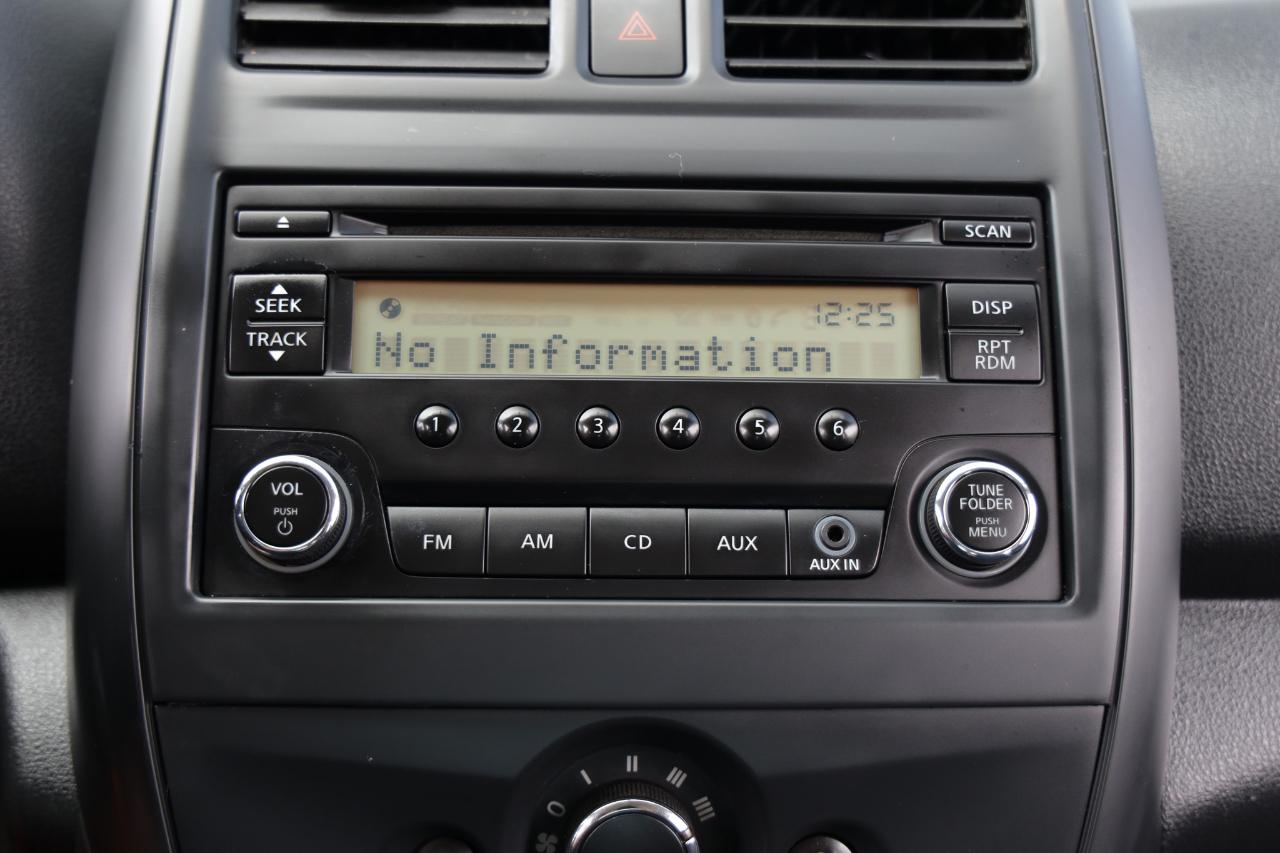 Nissan Versa  2016