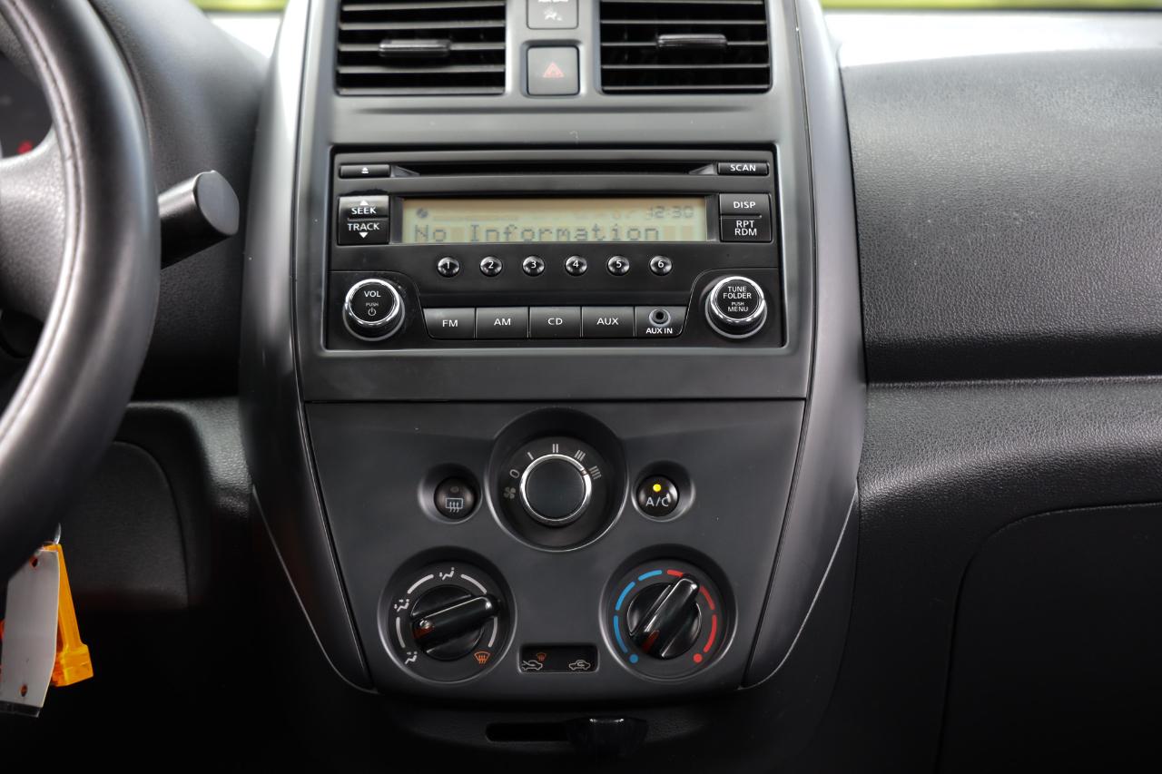 Nissan Versa  2016