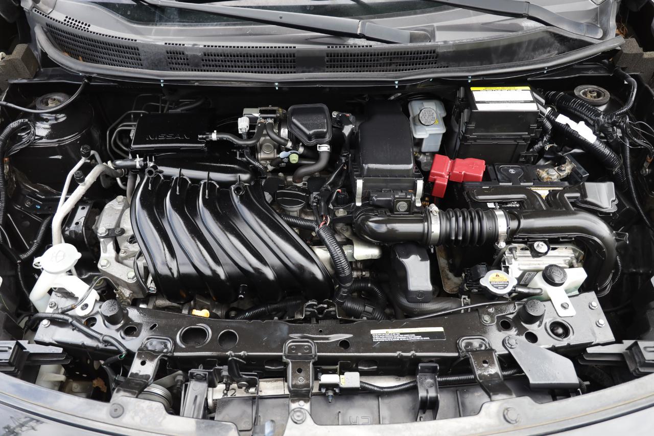 Nissan Versa  2016