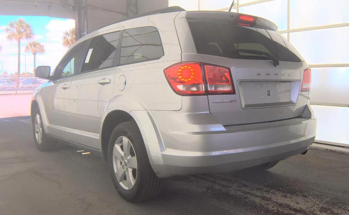 Dodge Journey  2011