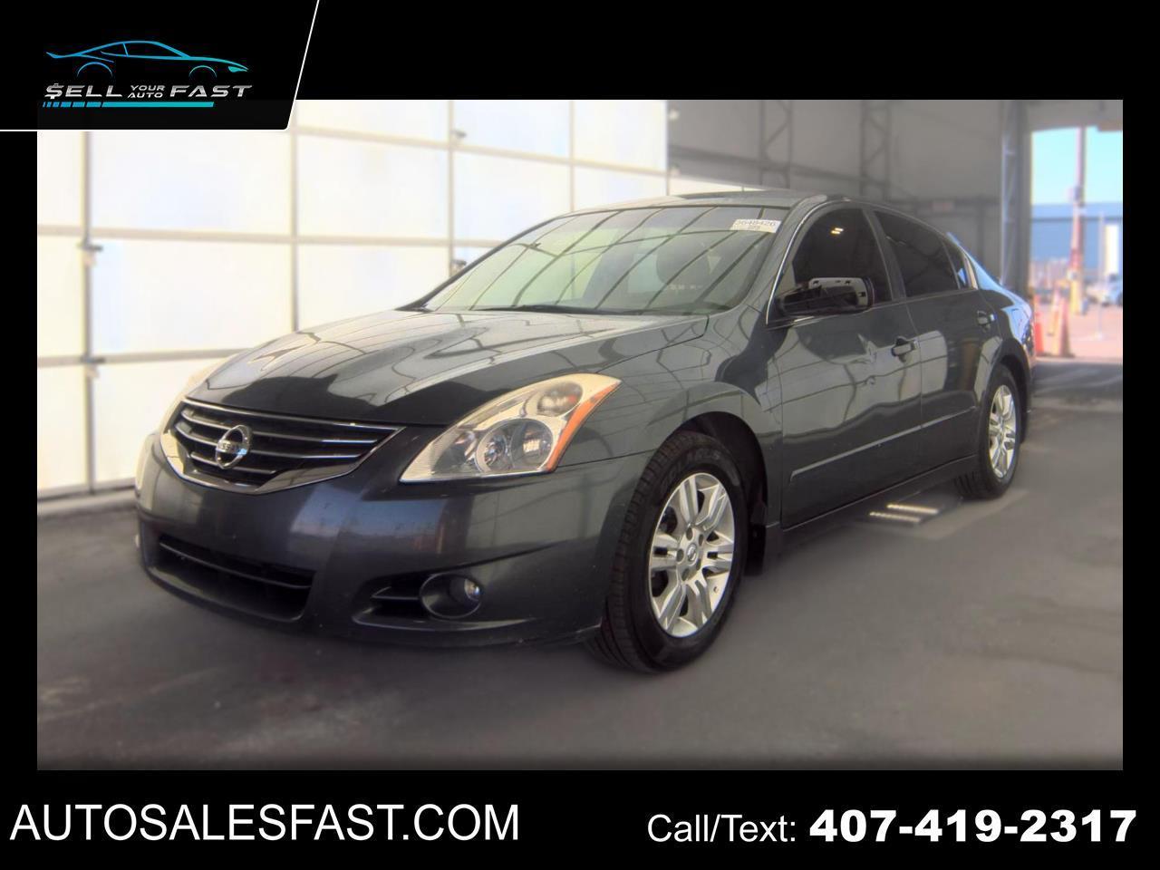 Nissan Altima  2011