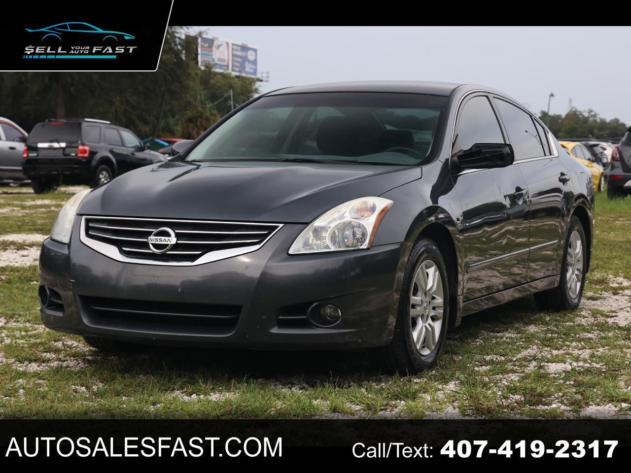 Nissan Altima  2011