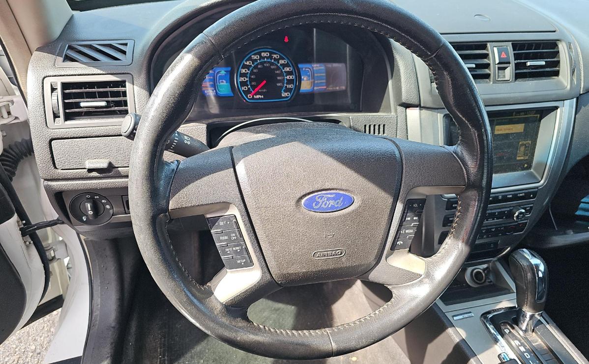 Ford Fusion  2010