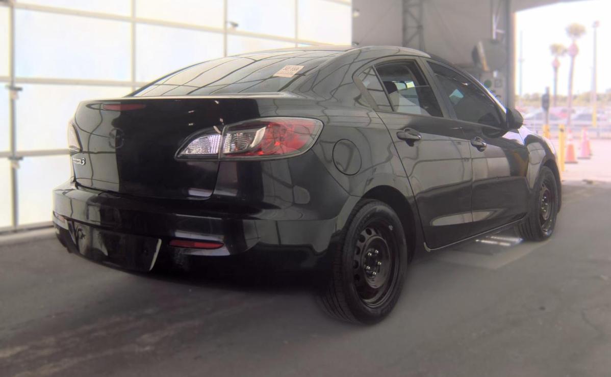 Mazda MAZDA3  2012