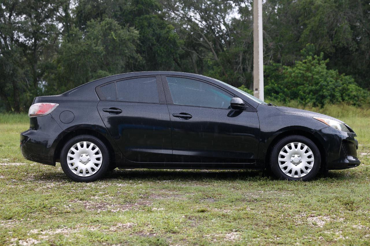 Mazda MAZDA3  2012