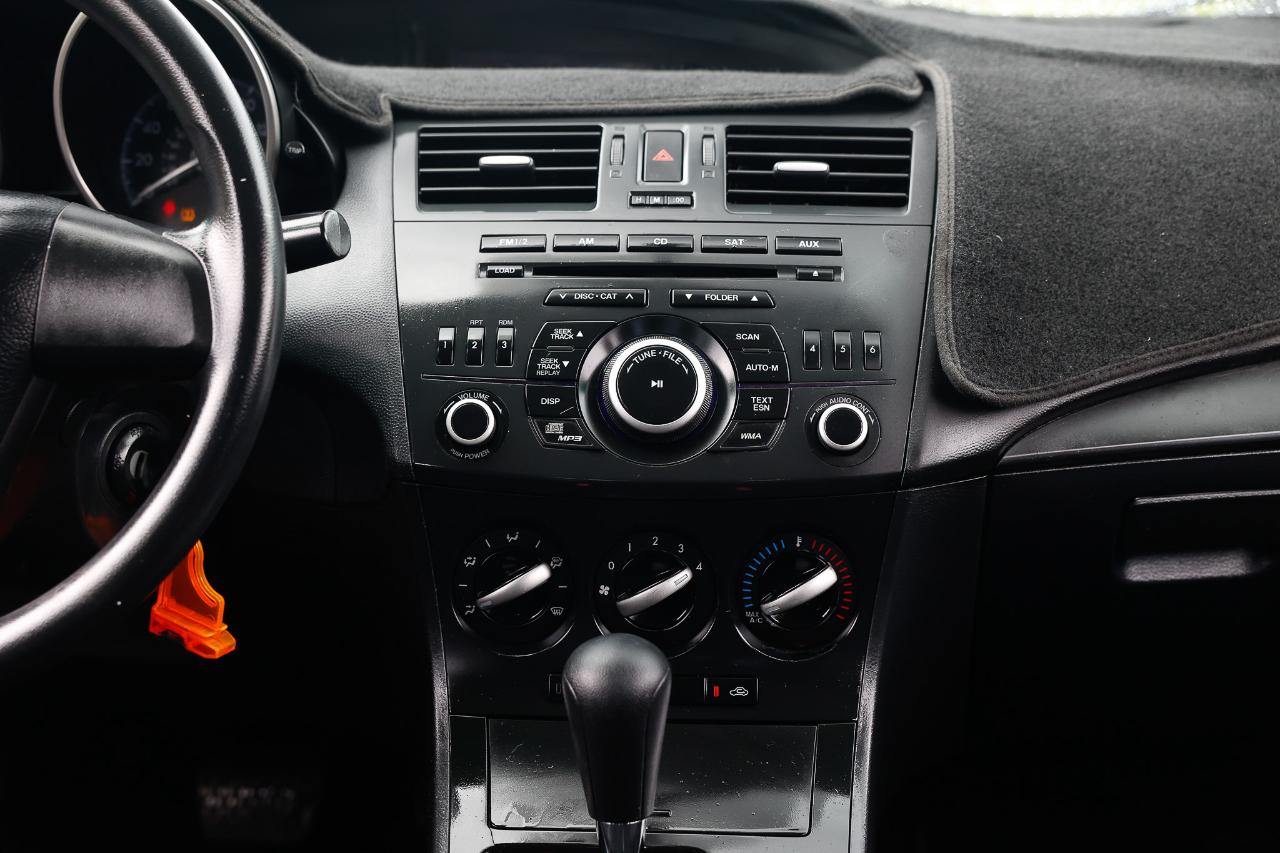 Mazda MAZDA3  2012