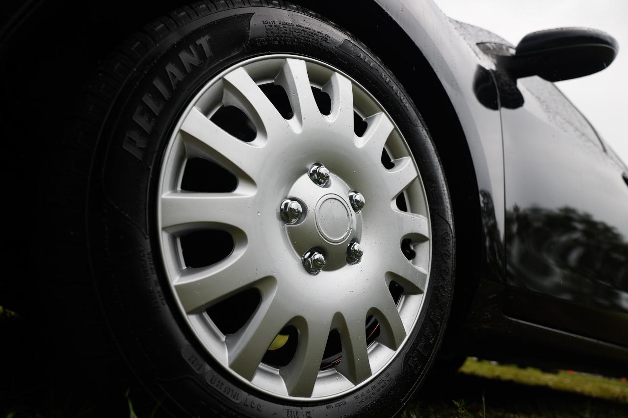 Mazda MAZDA3  2012