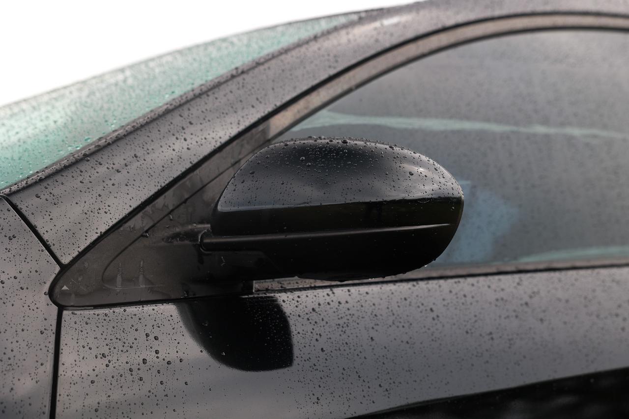 Mazda MAZDA3  2012